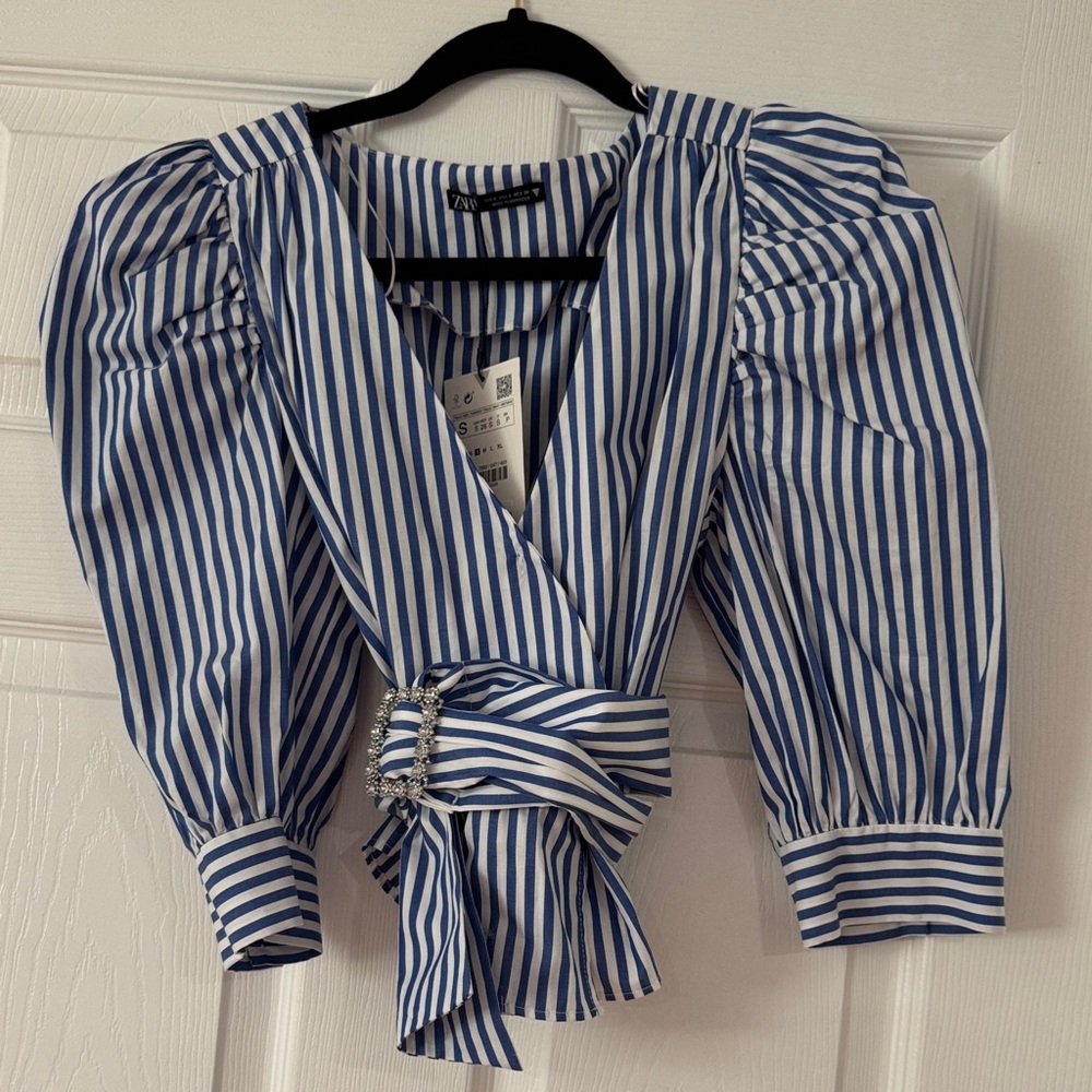 Zara Blue and White Striped Blouse with Puff Sleeves
